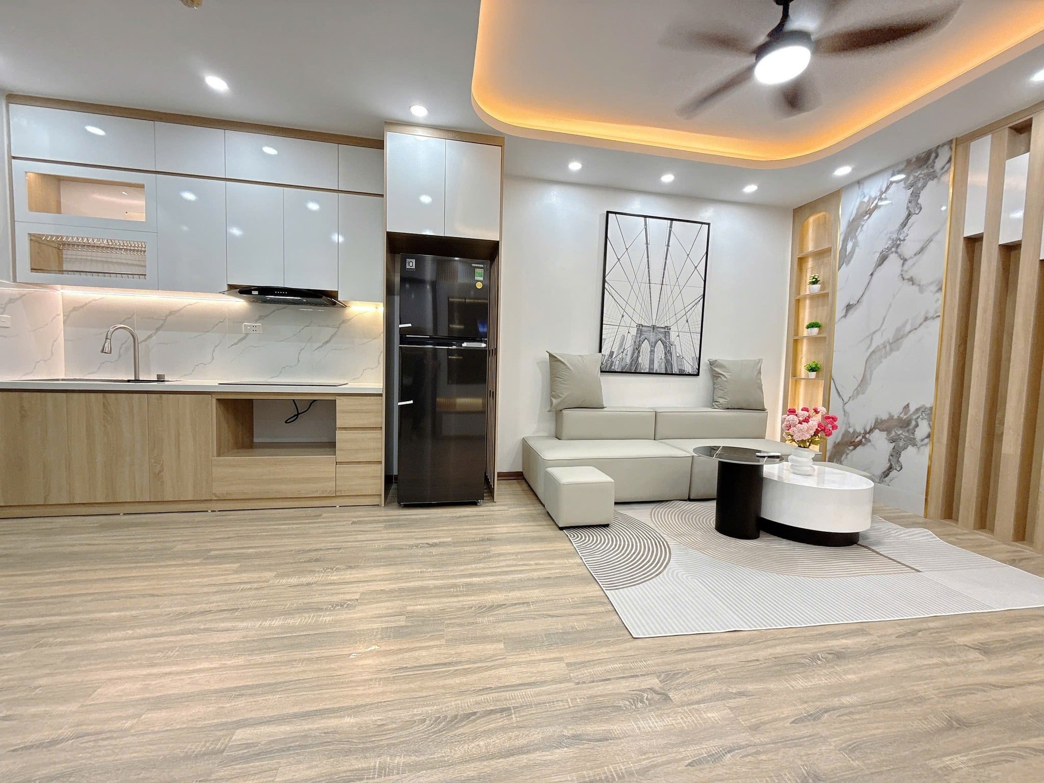 Chính chủ bán căn hộ Bea Sky, hoa hậu 3PN 2WC, 88,5m2, tầng đẹp, sẵn sổ đỏ