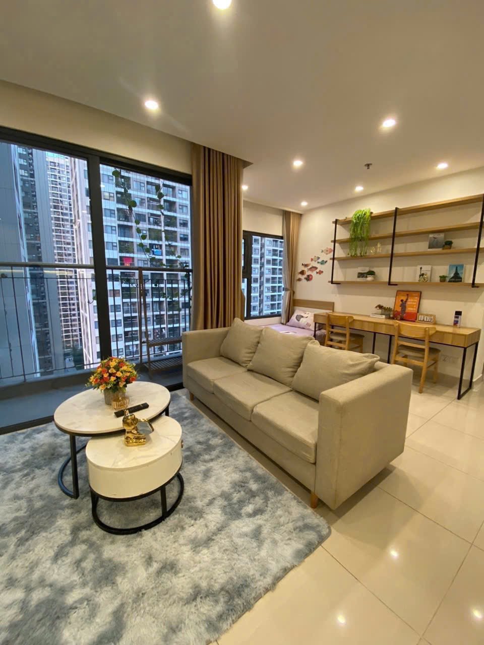 Chính chủ, bán căn hộ 2PN The Sapphire, 54m2, nội thất cao cấp, chỉ nhỉnh 4 tỷ