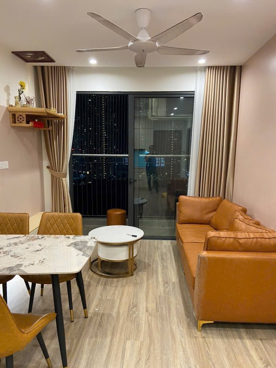 CHÍNH CHỦ, BÁN CĂN 1PN VINHOMES SMART CITY, 43M2, FULL ĐỒ, VIEW NỘI KHU & BỂ BƠI