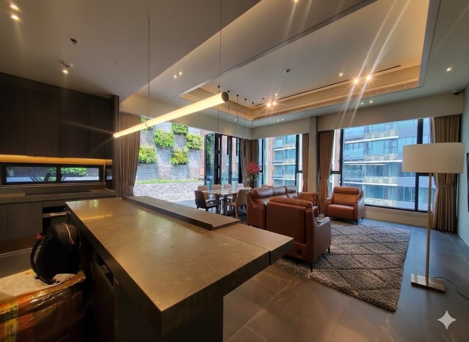 Bán căn hộ 3PN Landmark 81 cao cấp, sẵn decor đẹp, nội thất mới, sổ hồng lâu dài