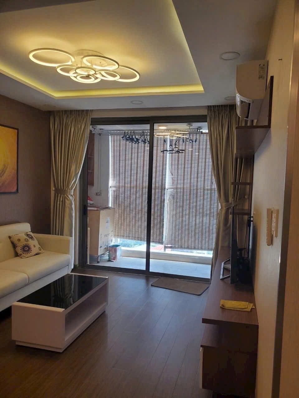 Bán căn hộ South Tower, tòa Vật Tư Du Lịch, diện tích 66m sổ đỏ chính chủ, 2PN2WC