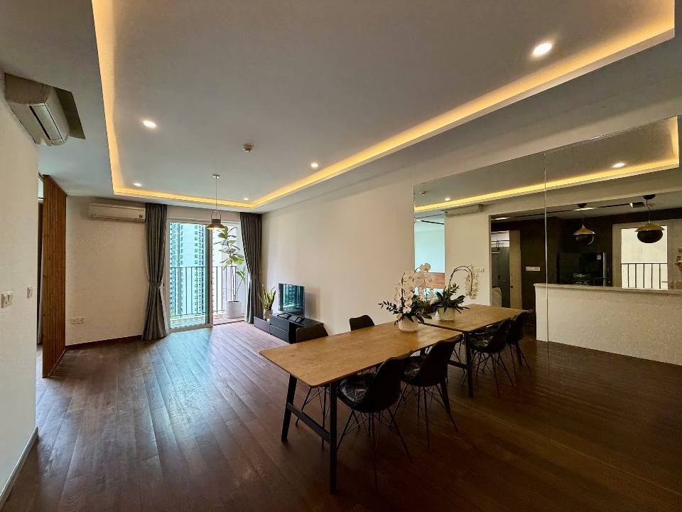 Bán căn hộ Lancaster Legacy, Quận 1, góc 1PN+1 diện tích 54m2, nhận nhà ngay, giá tốt