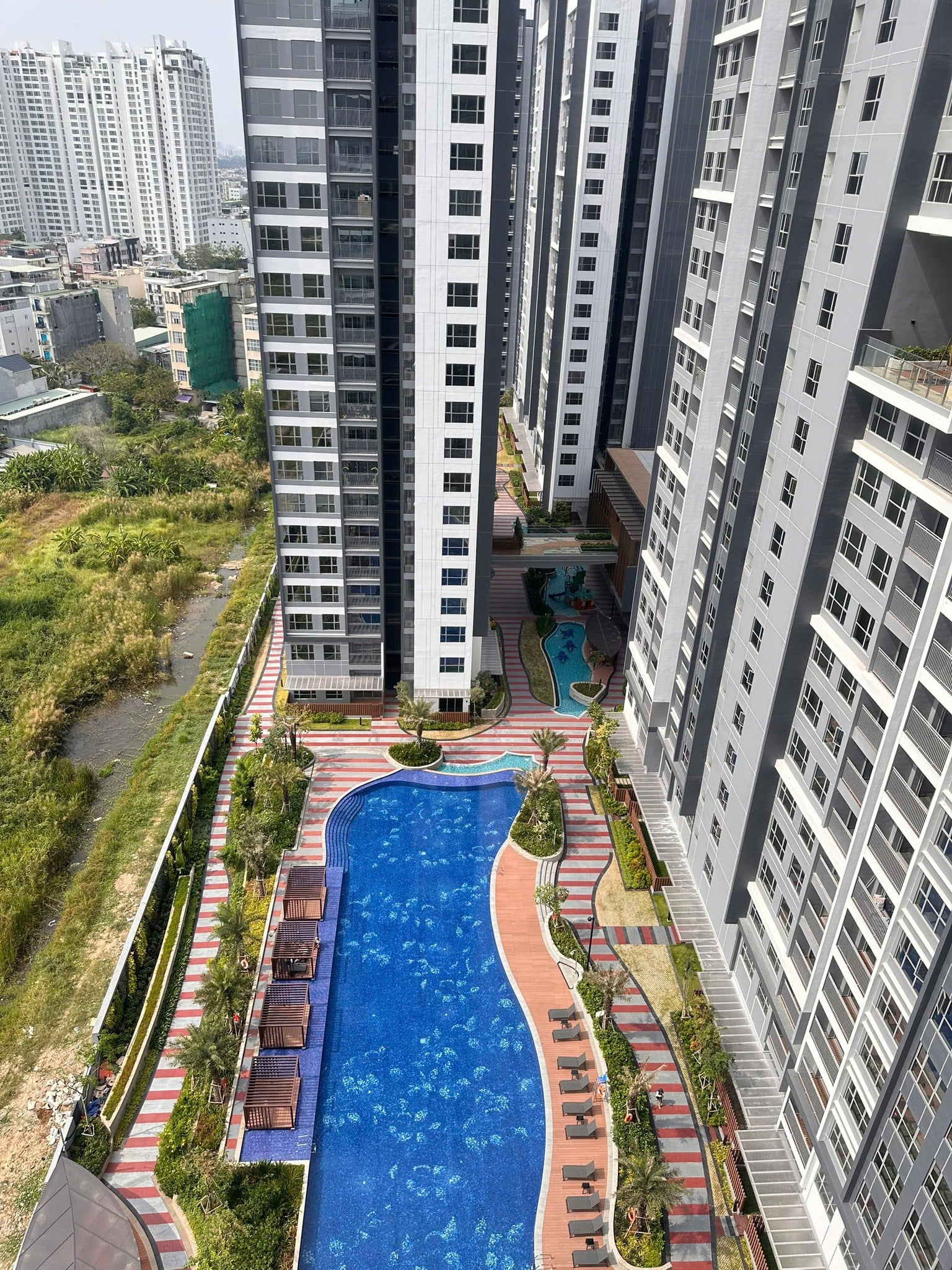 Bán căn hộ 1PN Celesta Rise, mặt tiền Nguyễn Hữu Thọ, Nhà Bè, sẵn HĐT, 49m2