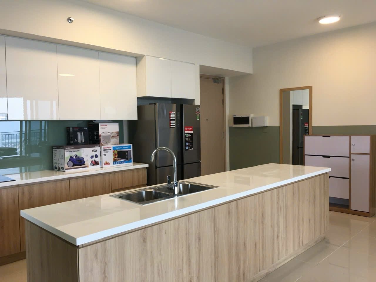 Bán căn hộ chung cư Screc Tower 120m2, căn góc 3pn, 2wc, có SH chính chủ, giá bán 7.9 tỷ còn TL