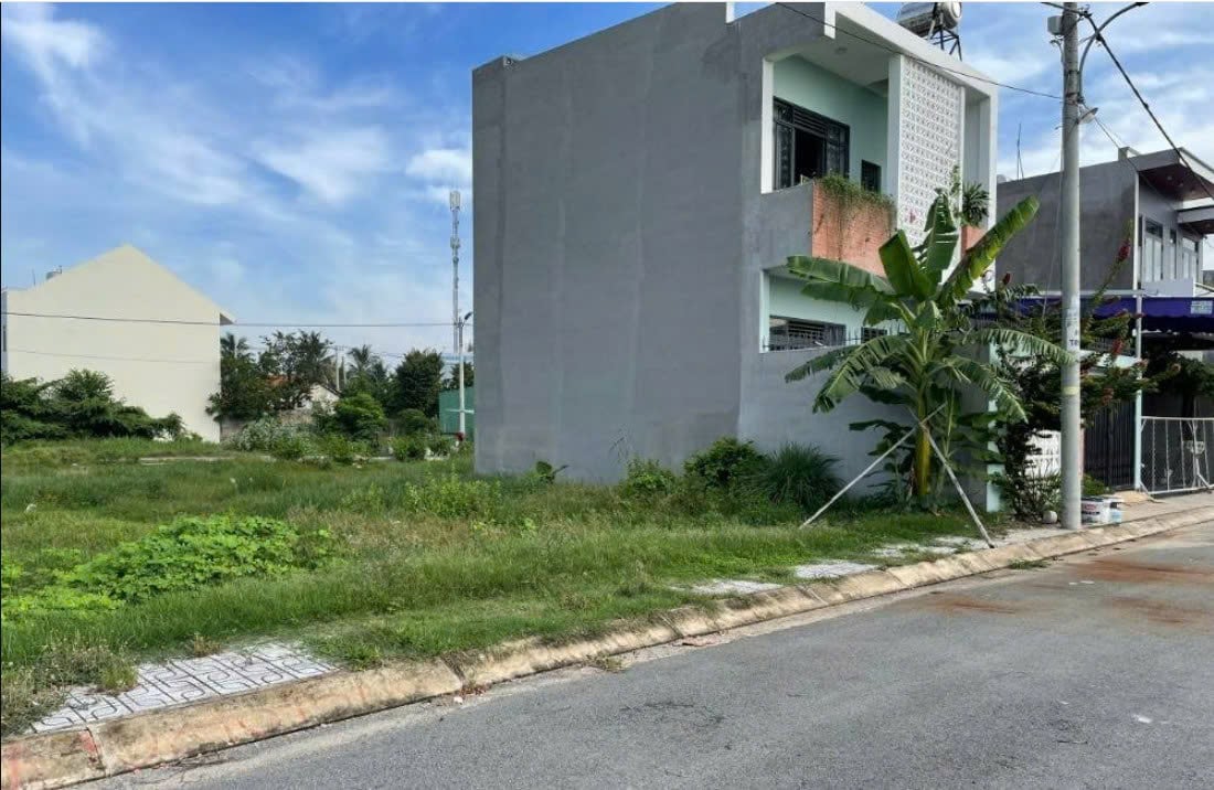 BÁN GẤP LÔ ĐẤT THUẬN AN, GẦN MIẾU ÔNG CÙ, 67,5m² CÁCH CHỢ THÀNH NAM 200m, ĐƯỜNG NHỰA 12M, SHR