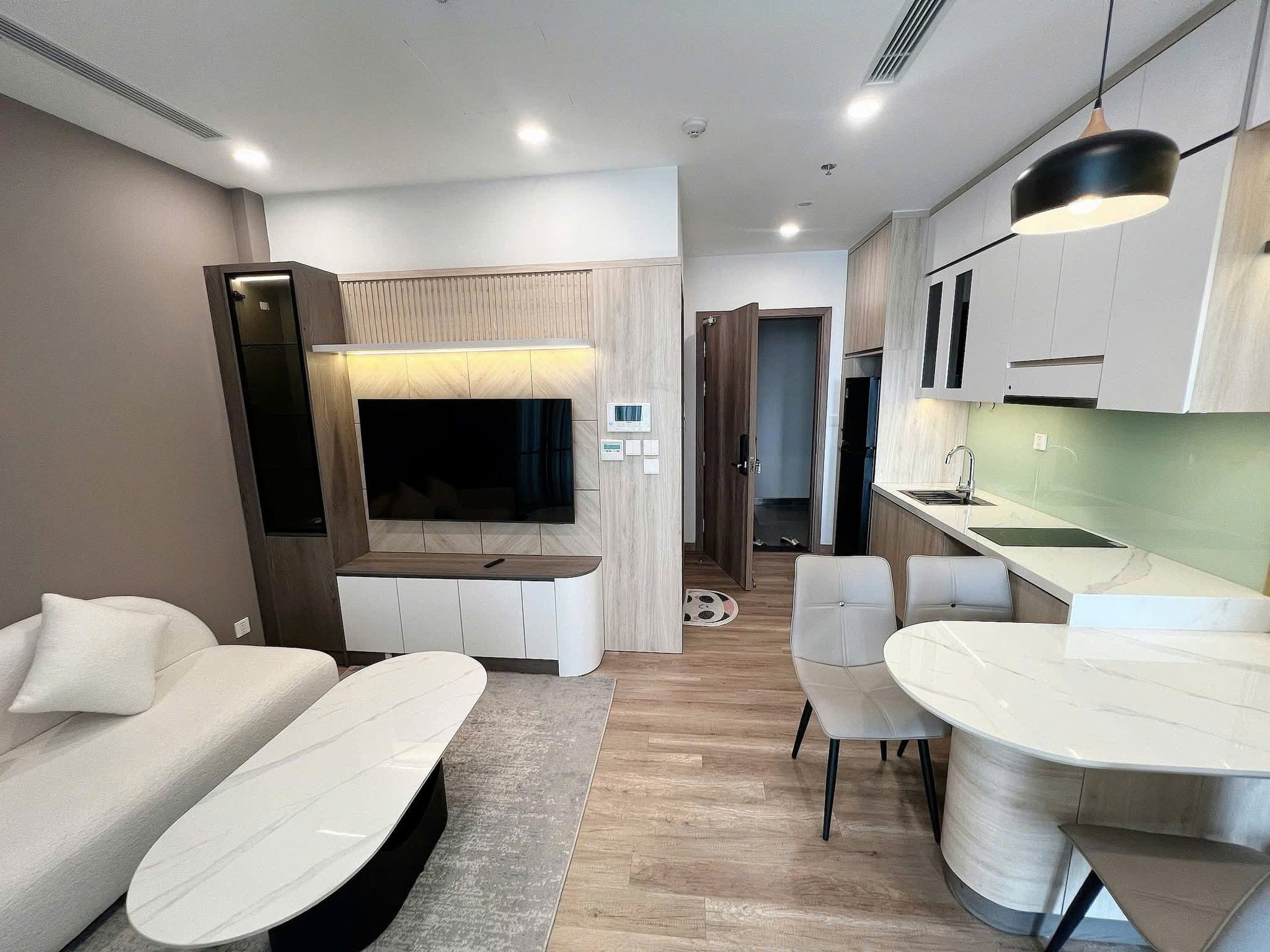 Bán căn hộ  Sky Oasis, 73m2, 3pn 2wc, full đồ, giá 5,5 tỷ bao phí