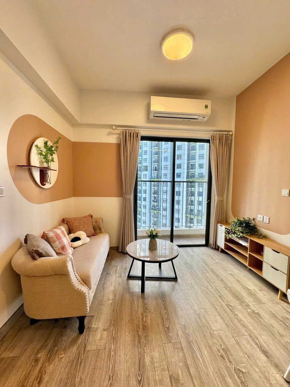 Bán căn hộ The Matrix One, 200m2, tầng trung đẹp, full đồ siêu cao cấp, sẵn ở