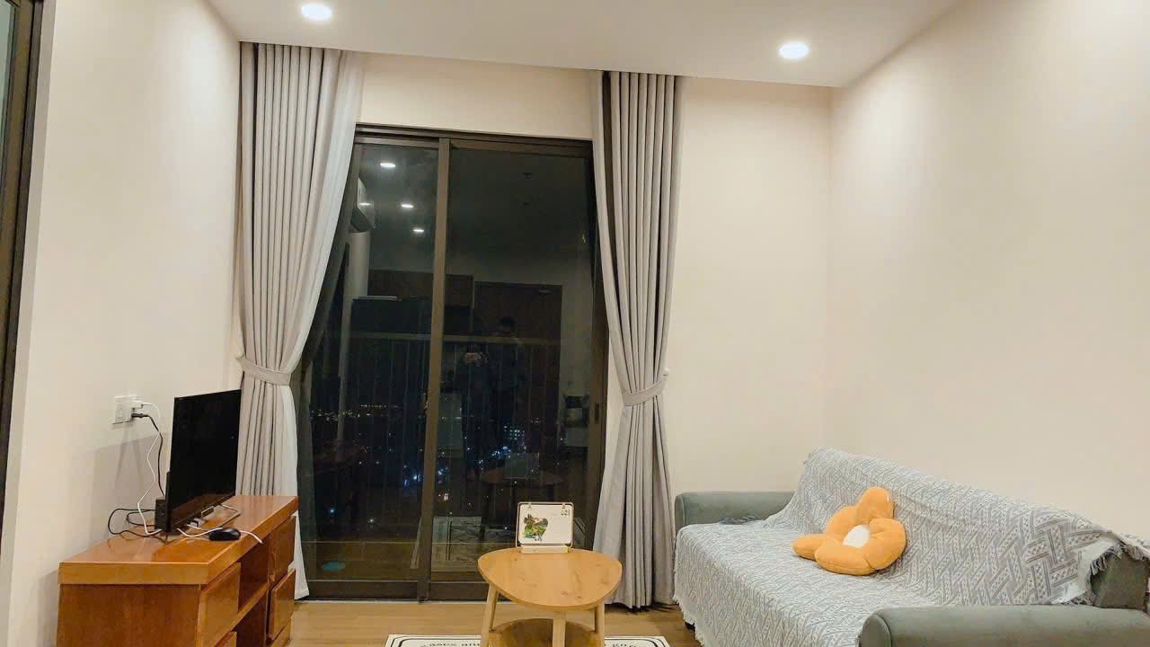 Bán căn hộ The Sapphire-Vinhomes Smart City, 43m2, giá 2.95 tỷ, nội thất đẹp