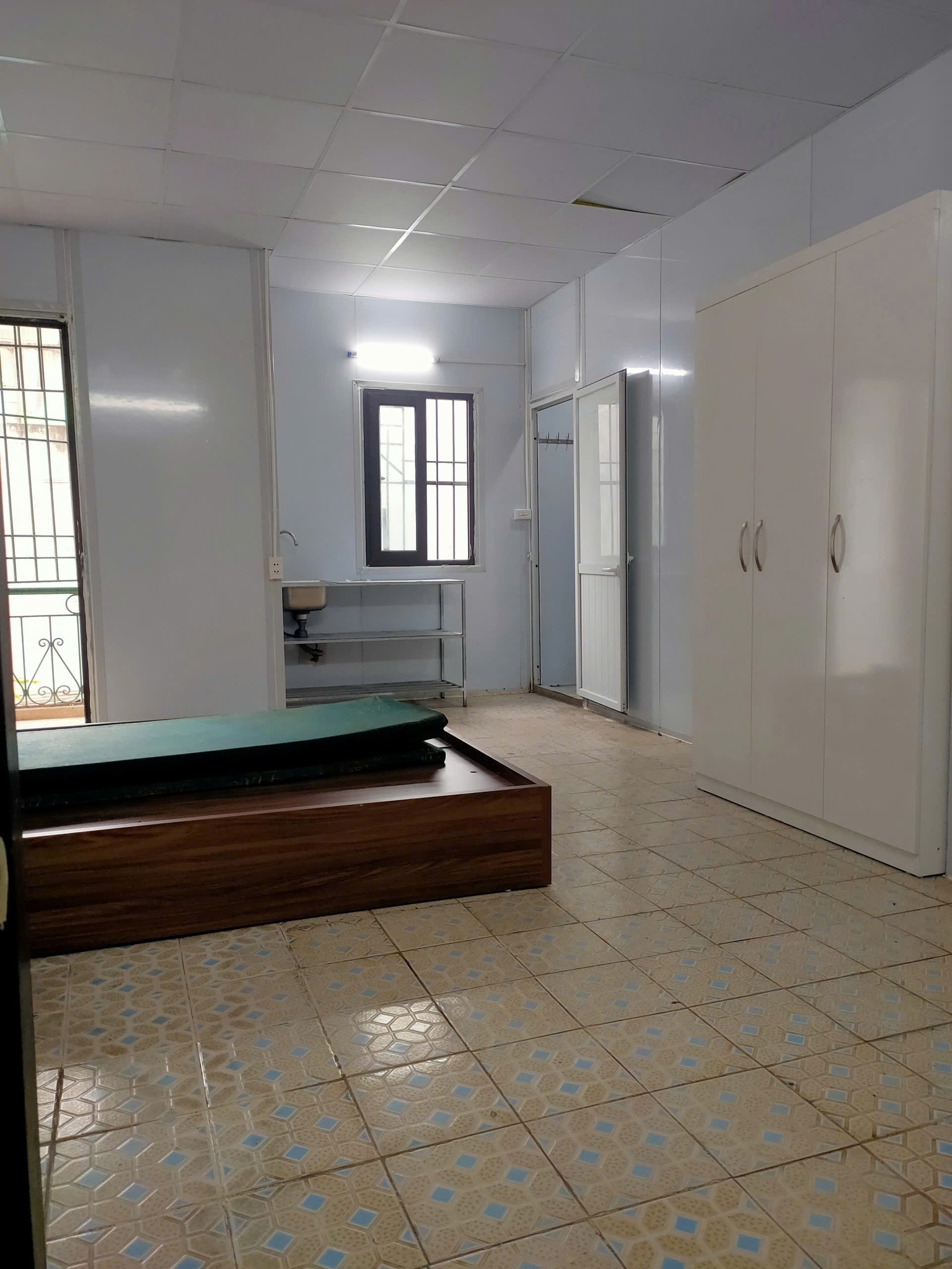 Chính chủ, cho thuê phòng Giải Phóng, gần ĐH Xây Dựng, Bách Khoa, chỉ từ 2,5tr/tháng