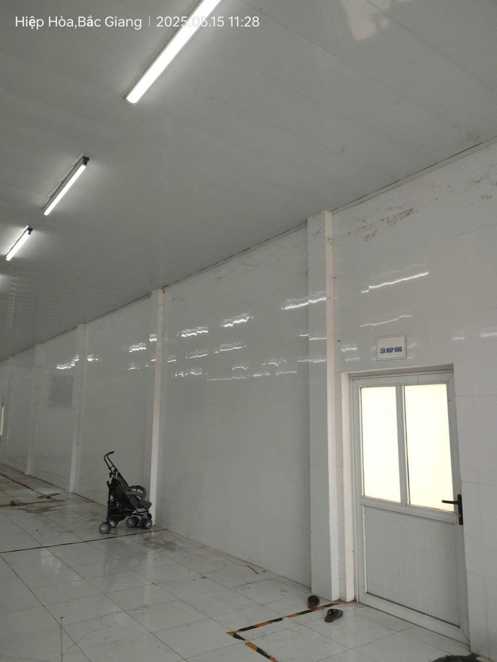Bán gấp nhà xưởng Nguyễn Văn Giáp, Nam Từ Liêm, dt 300m2, giá 2,9 tỷ