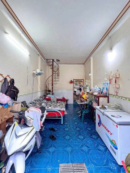 Bán nhà Trần Hưng Đạo, Ninh Kiều, trệt 1 lầu, 60m2, giá nhỉnh 1 tỷ