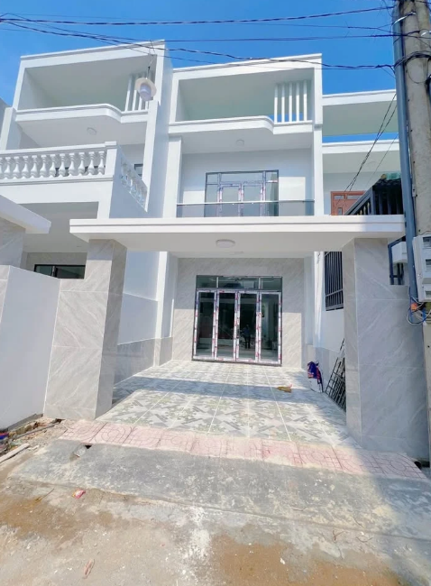 Chính chủ, bán nhà Trảng Dài, Biên Hòa, nhà lầu mới xây, trả trước 700tr nhận nhà