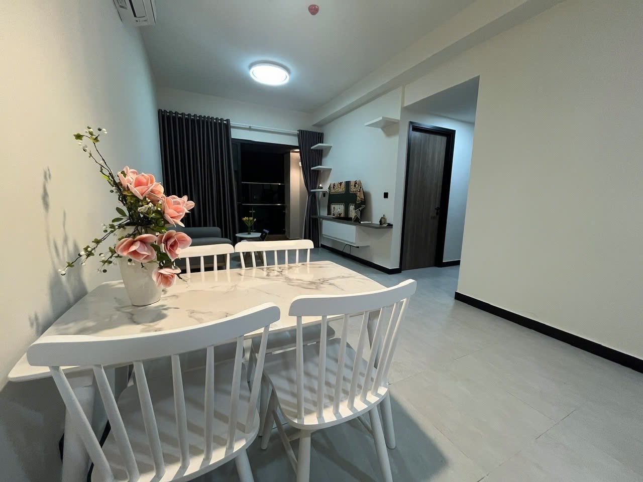 Bán căn hộ 2PN De La Sol, tháp Celo, 76m2, tầng cao view sông, giá 9 tỷ