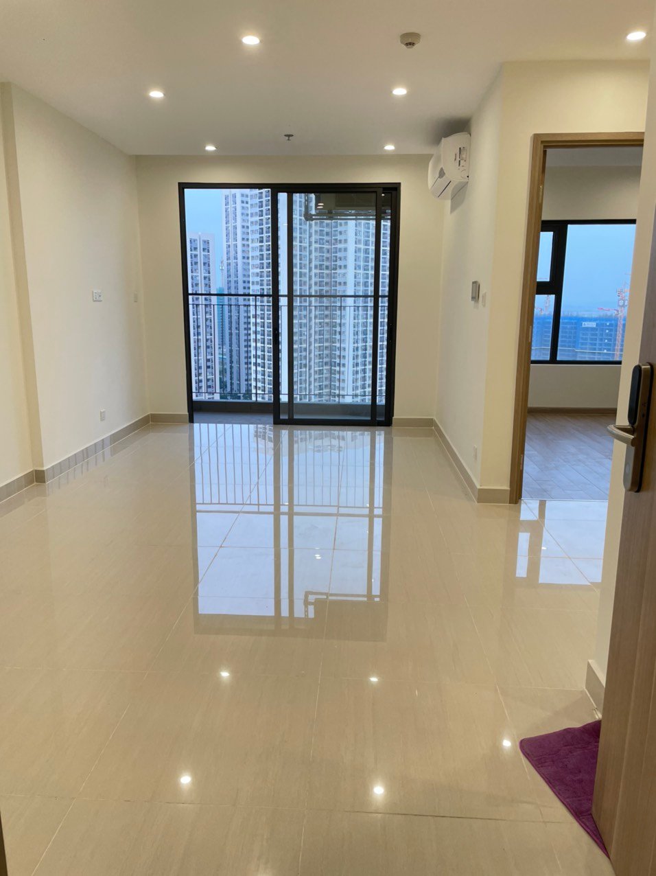 Bán căn hộ 2PN The Rainbow Vinhomes Grand Park, 59m², sổ hồng riêng, giá 2,85 tỷ