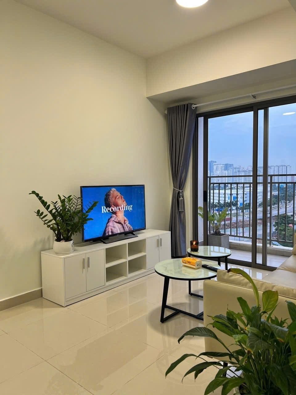 Bán căn hộ 1PN The Sun Avenue, 49m2, bán nhanh officetel, full nội thất