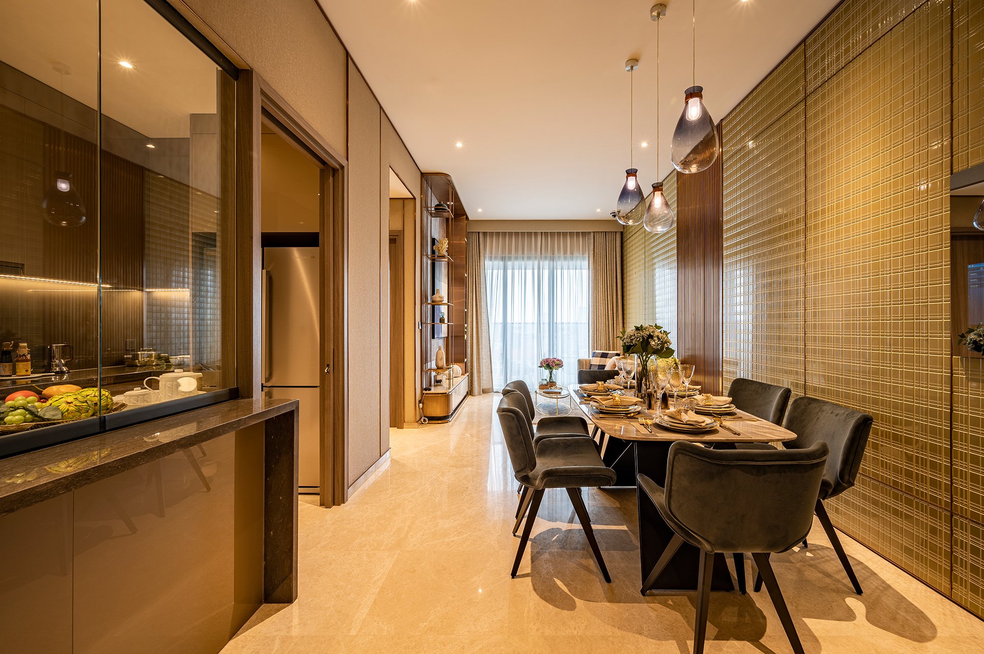 Bán căn hộ 4PN The Marq Quận 1, 145m2, thang máy riêng, tặng ô đậu xe định danh, giá 30,5 tỷ