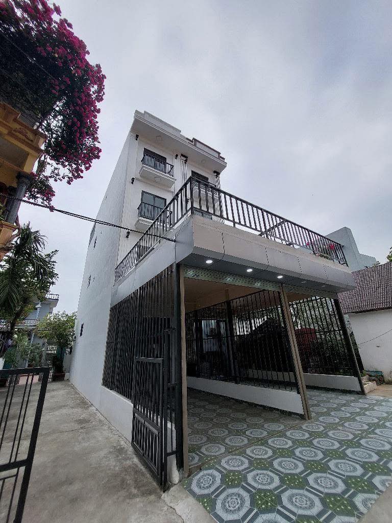 Bán nhà đẹp lô góc 3 thoáng, Gara ô tô, Trung tâm Ngũ Hiệp, Thanh Trì