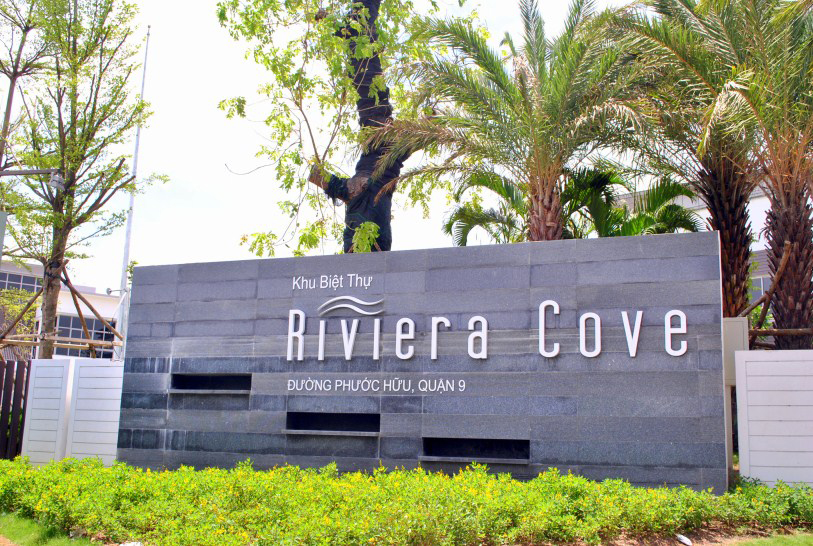 Riviera Cove