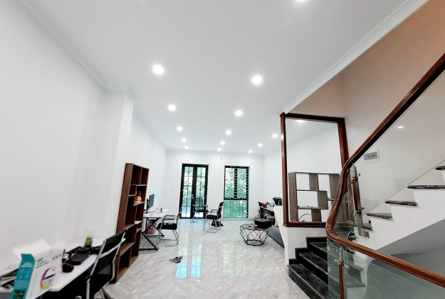 Siêu rẻ, nhà phân lô vỉa hè 75m2 x 5 tầng, mặt tiền 5m, khu đô thị Đô Nghĩa, chỉ 8 tỷ 2